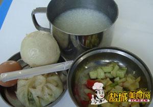 米粥+蛋+小菜+馒头
