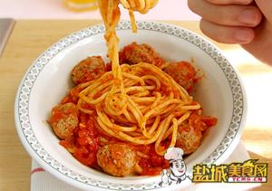 简单夜宵意大利面酱+辣牛肉丸鲜茄面（双人份）
