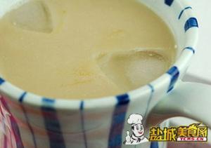 焦糖椰香冰鸳鸯奶茶