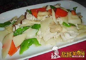 盐城美食网午餐推荐—双菇鸡片饭套餐