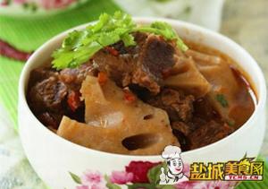 莲藕炖牛肉