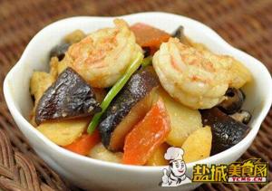 盐城美食网推荐-虾仁炒香菇