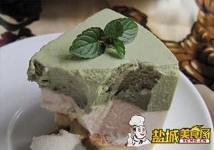抹茶奶酪慕斯蛋糕