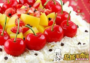 黄桃鲜奶油蛋糕