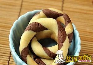 双色圈圈饼(图)