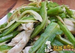 姜丝苦瓜炒鸡块(消暑解毒)(图)