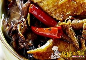 榛蘑炖鸡块(图)