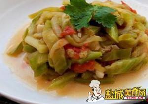 青尖椒炒茄丝(图)