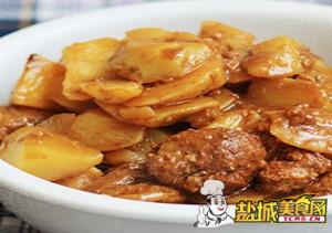 肉圆烧土豆