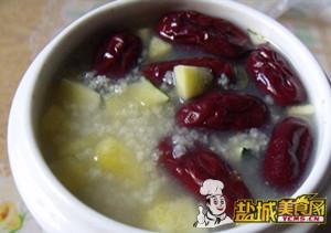 小米红枣南瓜粥