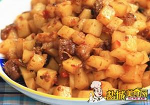 肉酱土豆丁