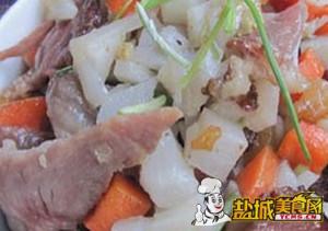 腊肉炒双丁