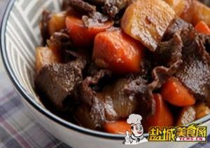 牛肉煮土豆